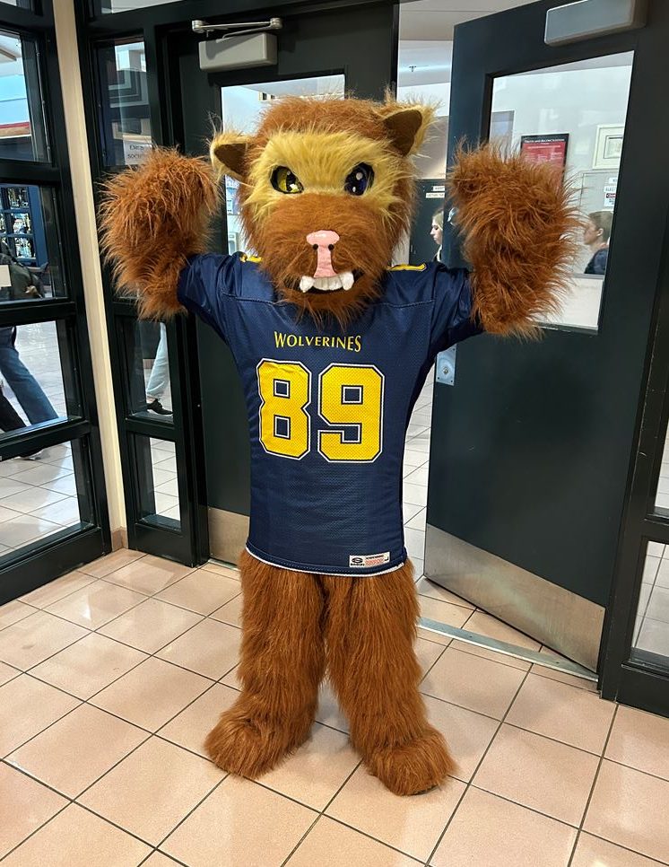 mascot-2-e1689179683689.7ef3962763.jpg